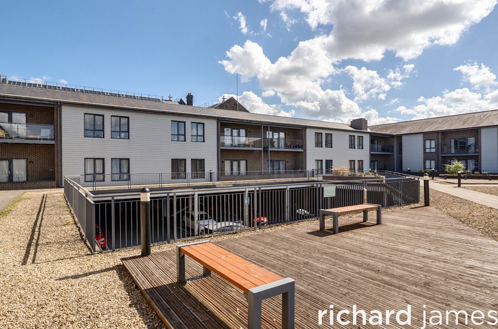 Property photo 1 of 12 8Ae3Fef06591463Dbb439298E6017Bda