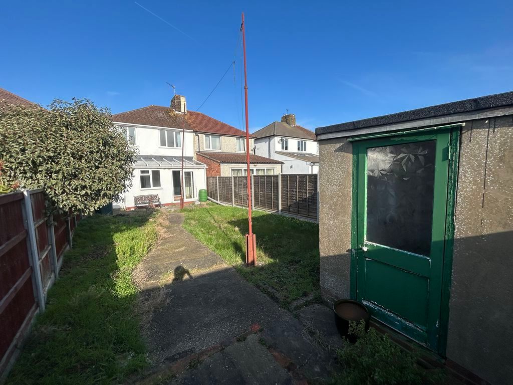 Property photo 2 of 16 Photo 11