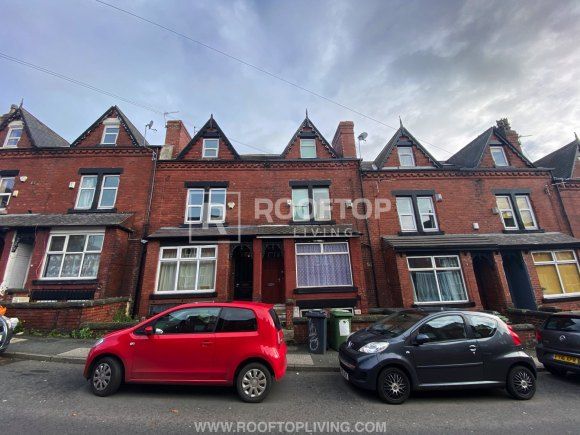 Property photo 2 of 19 7710460.Jpg