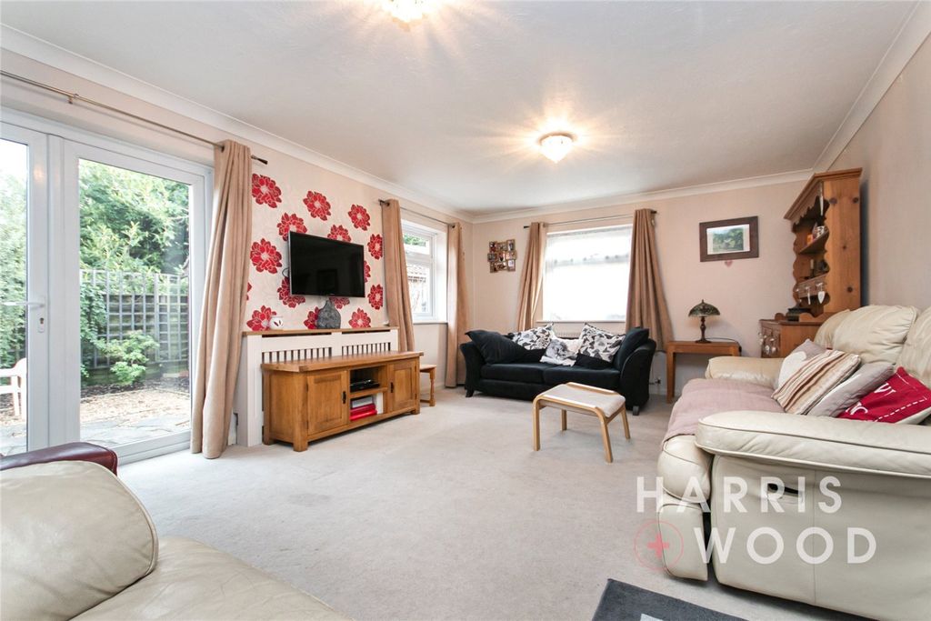 Property photo 2 of 28 3912013