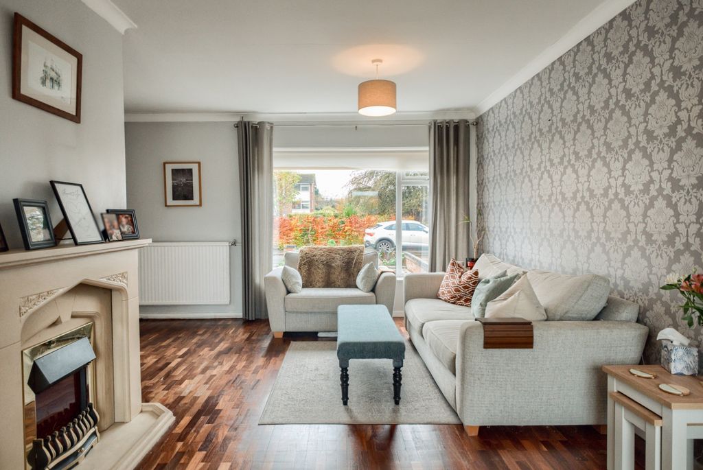 Property photo 3 of 14 Xt5A6892-Hdr(3)