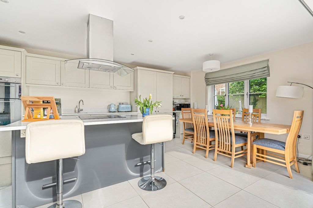 Property photo 3 of 24 Picture No. 43