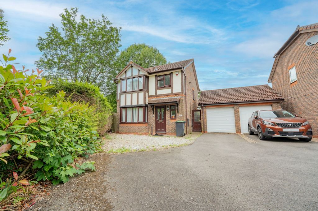 Property photo 1 of 16