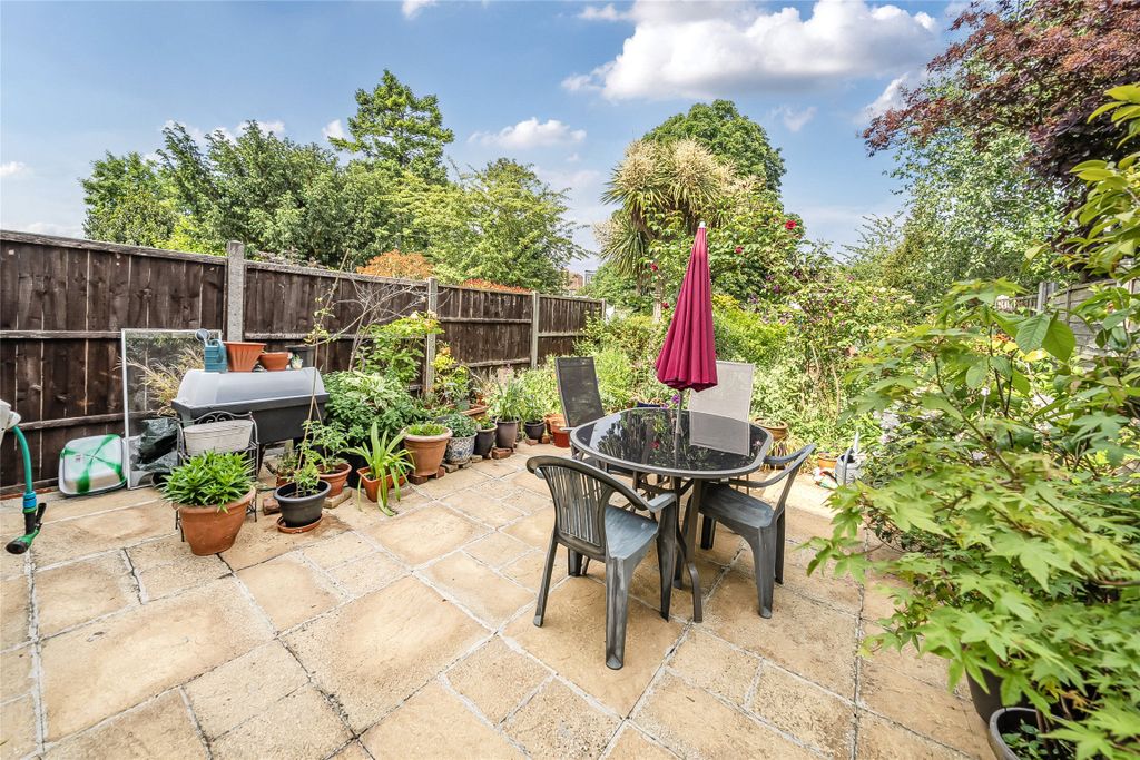 Property photo 2 of 21 Picture No. 45