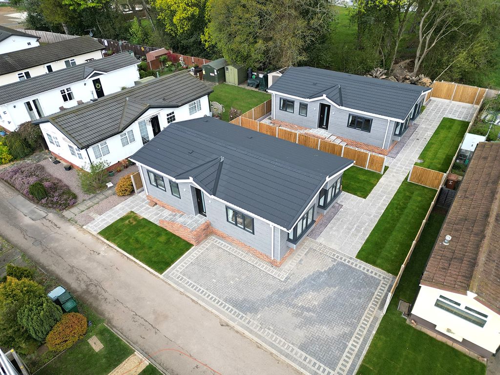 Property photo 1 of 10 Exterior