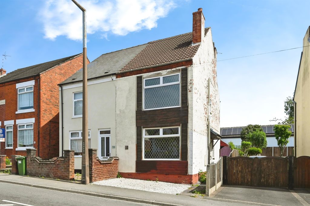 Property photo 1 of 17