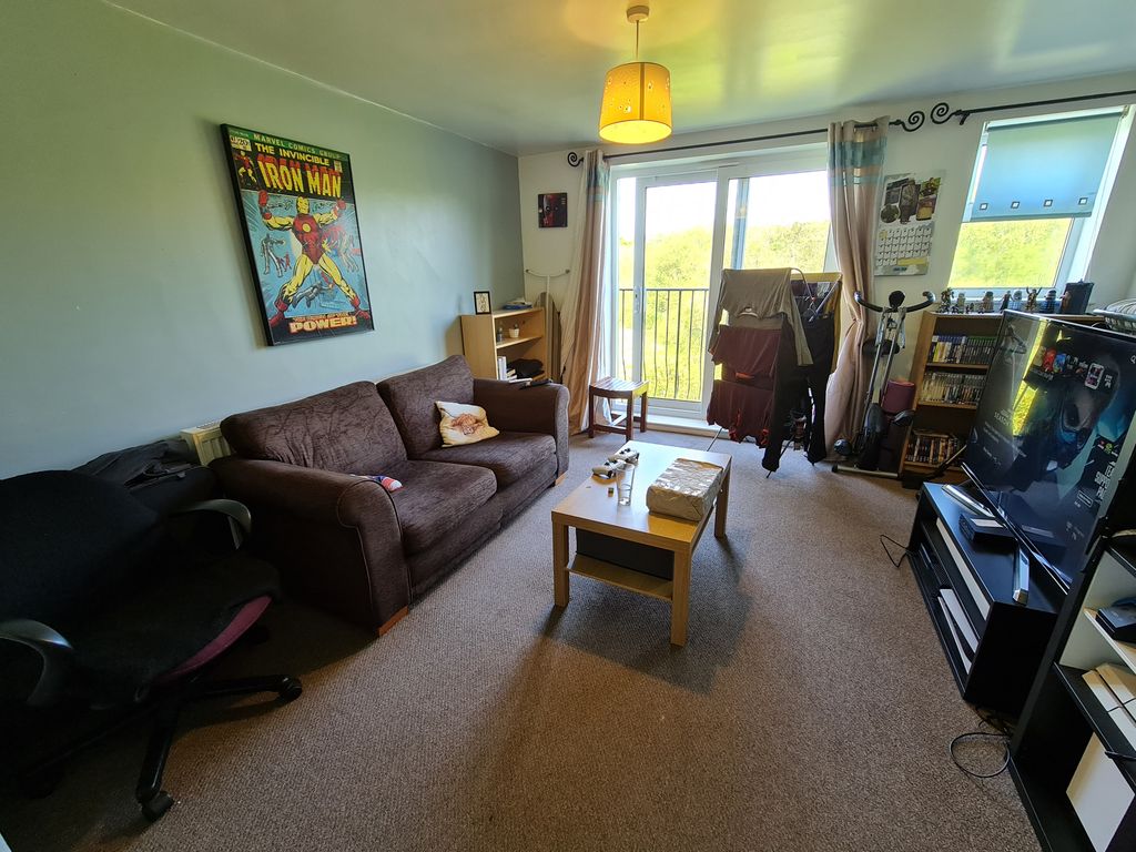 Property photo 3 of 8
