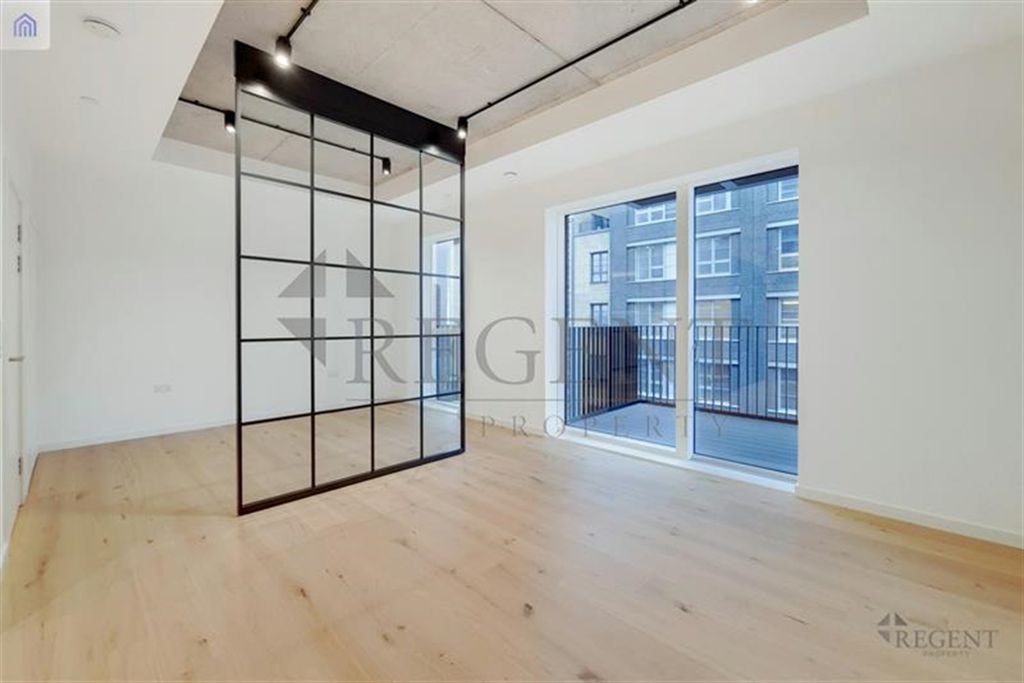 Property photo 1 of 6 Open Plan