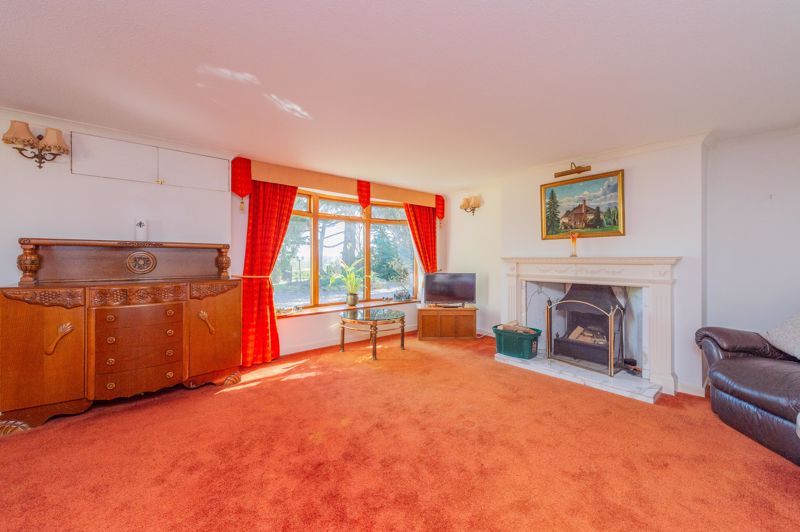 Property photo 3 of 36 Photo 12