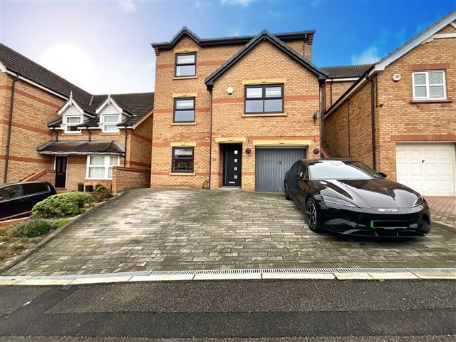 Property photo 1 of 21 Front