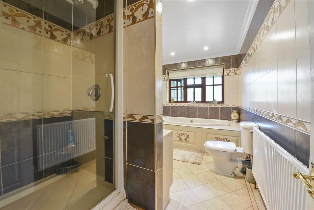 Additional image 17 of 5 bed detached house for saleSt. Faiths Lane, Bearsted, Maidstone ME14