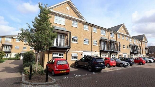 Property photo 2 of 7 External