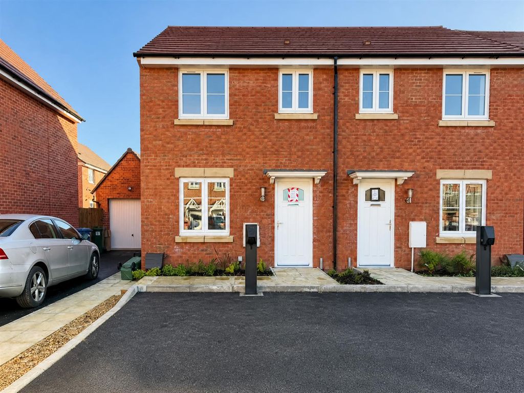 Property photo 1 of 15 Sunny House Advertisement – 27 Oct 2026, 8.34 Pm (