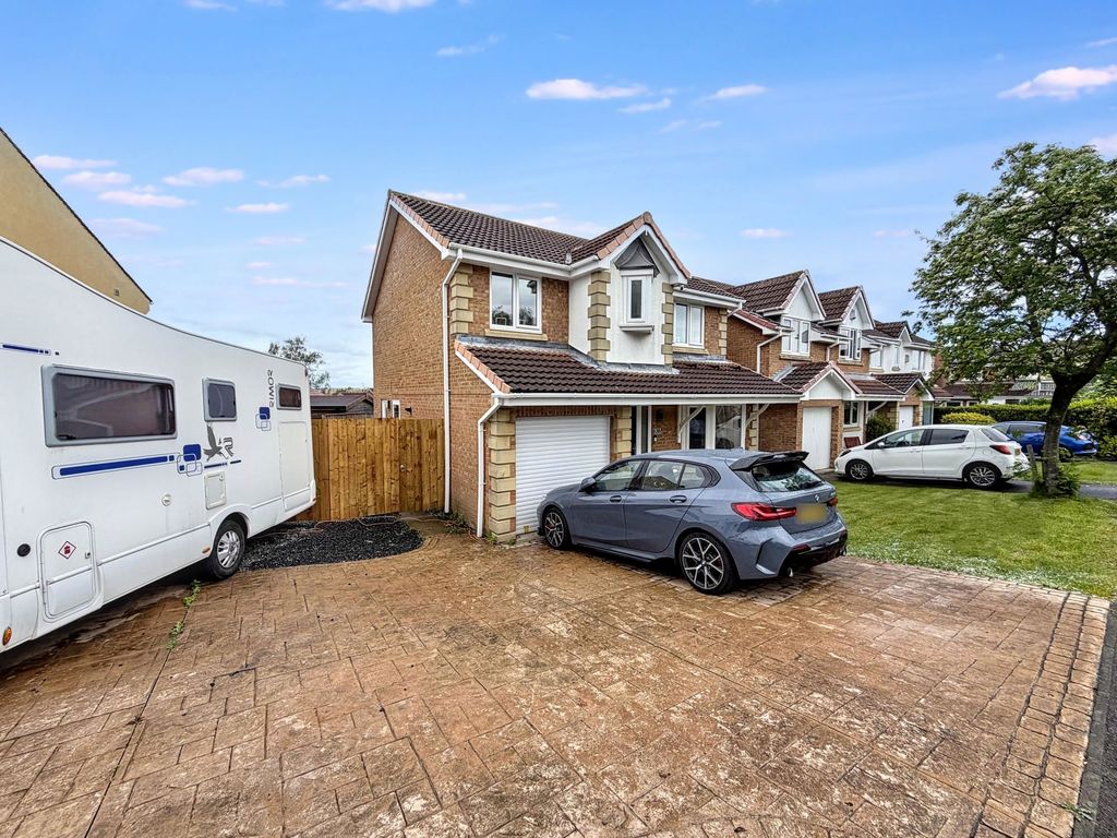 Property photo 1 of 30