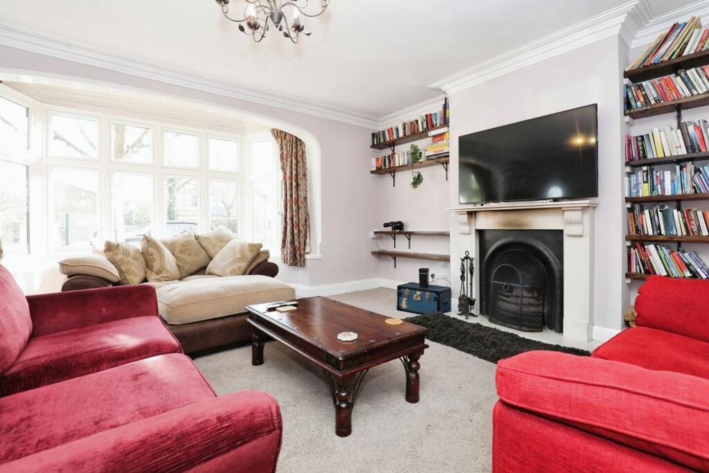Property photo 3 of 15
