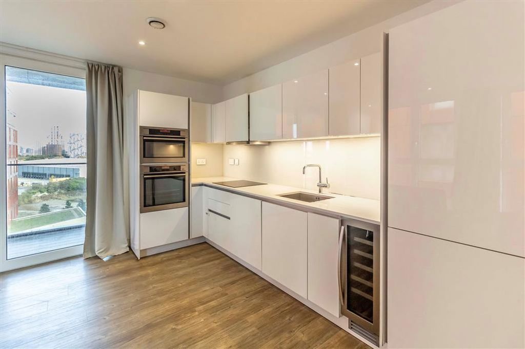 Property photo 2 of 5