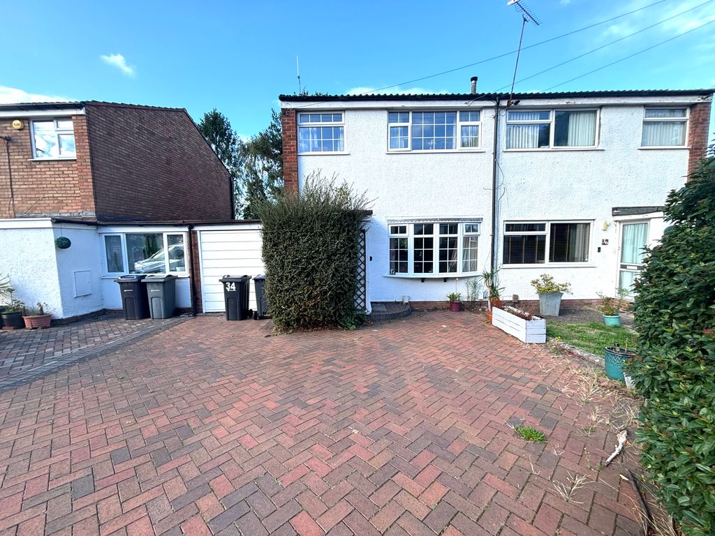Property photo 1 of 2