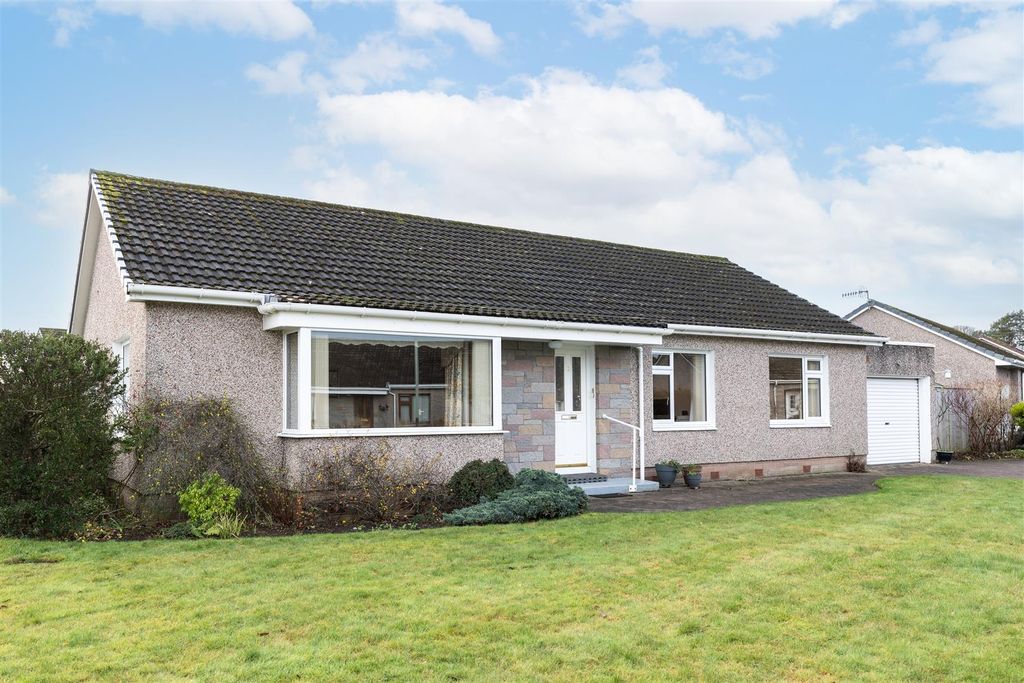 Property photo 1 of 20 106A2955-Edit.Jpg