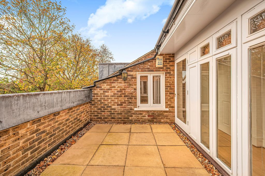 Property photo 3 of 15 Image