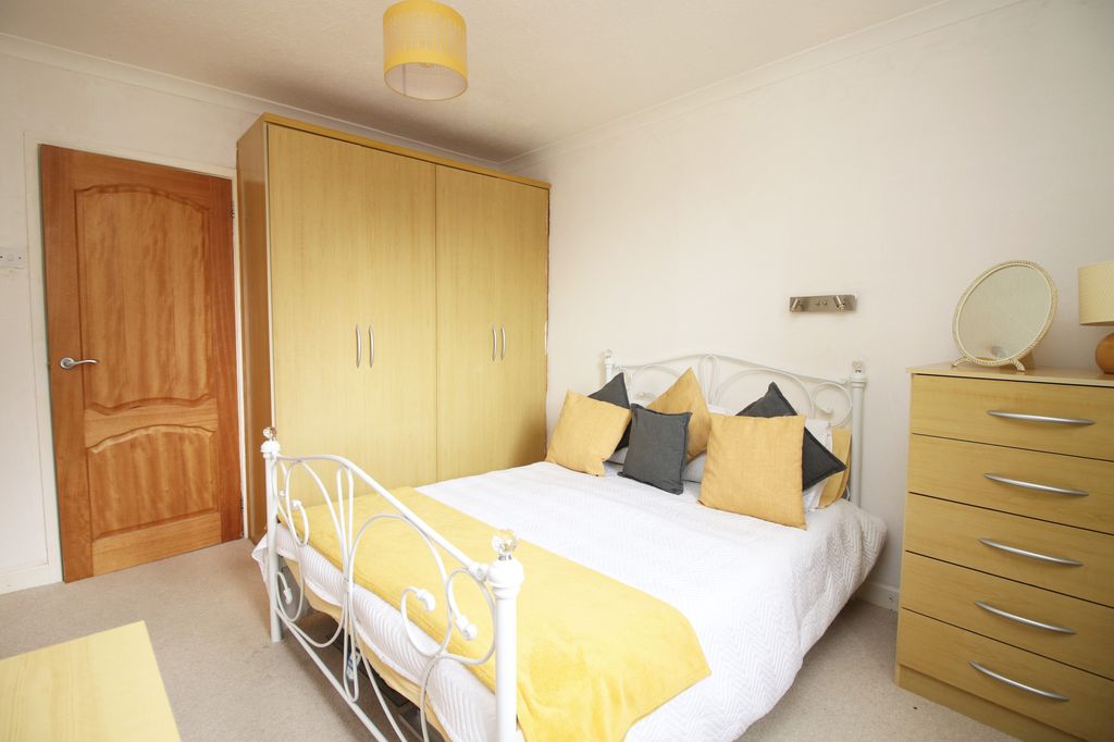 Additional image 11 of 1 bed flat for saleBleasdale Court, 21-24 Queens Terrace, Fleetwood FY7