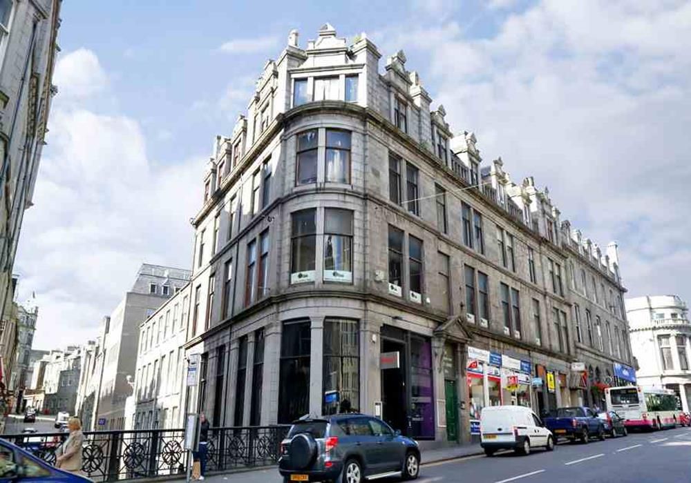 Property photo 2 of 8 Exterior