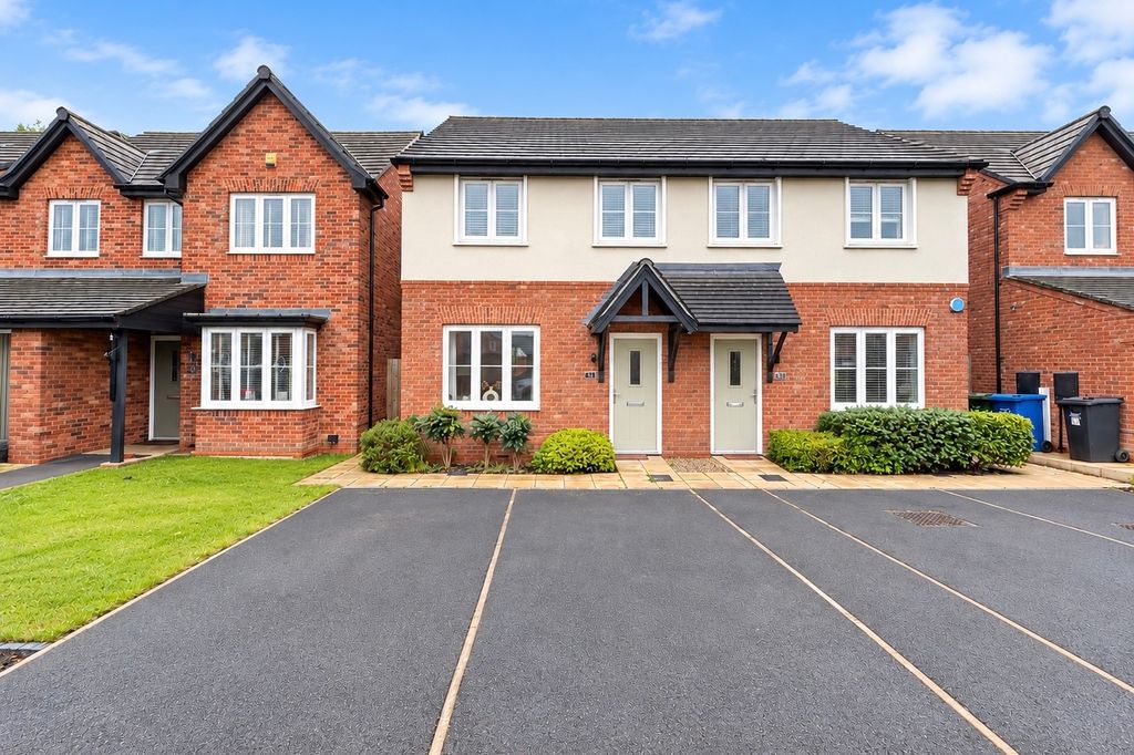 Property photo 1 of 19 E1717C2B-Bf03-4B5F-8886-1362890108BA.Jpeg