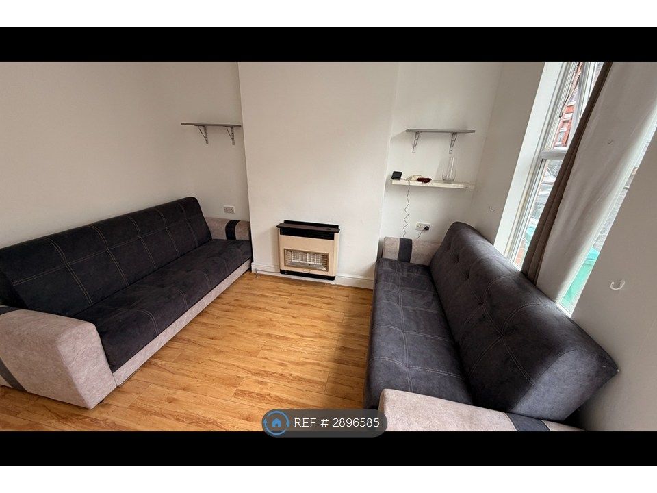 Property photo 3 of 24