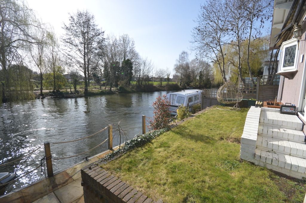 Property photo 3 of 13 Dsc_0030