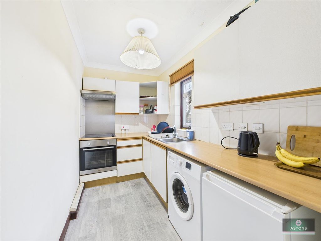 Property photo 2 of 7 Cam04622G0-Pr0166-Still001.Jpg