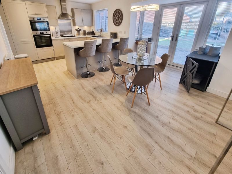 Property photo 3 of 12 Photo 12