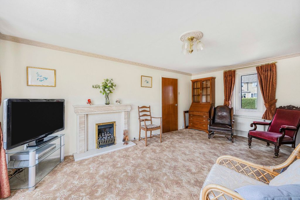 Property photo 3 of 29 Picture No. 21