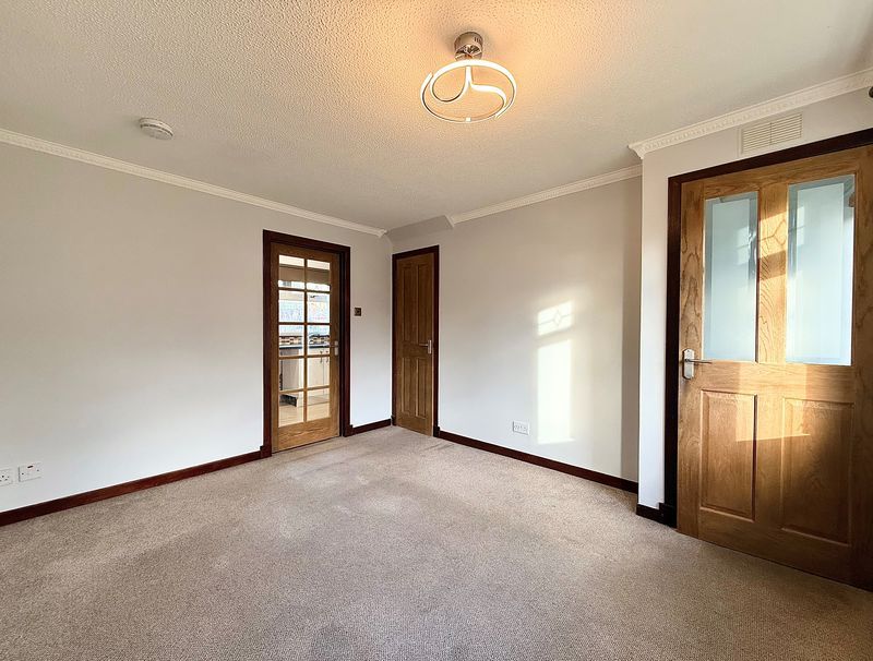 Property photo 3 of 12 Photo 3