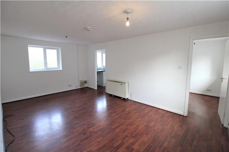 Property photo 2 of 8 Photo 3