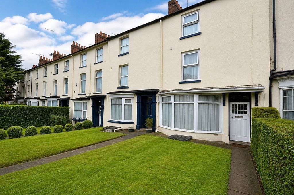 Property photo 1 of 34