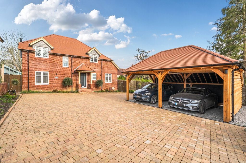 Property photo 1 of 21 Picture No. 35