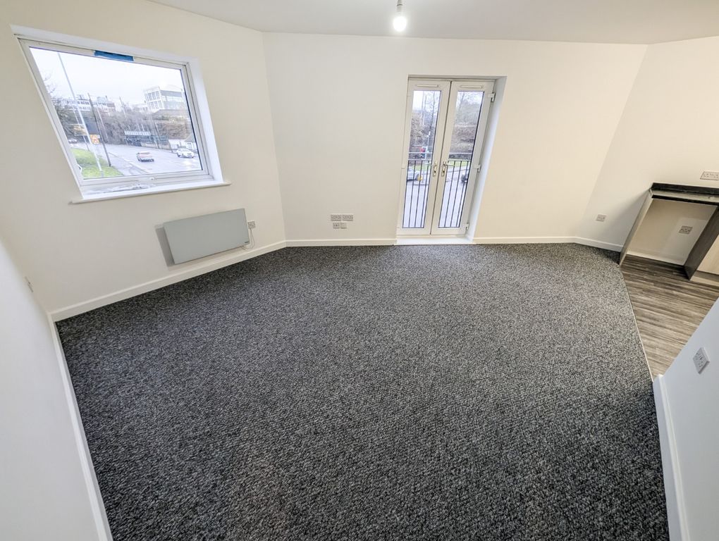 Property photo 2 of 7 Pbox-Img.Jpg