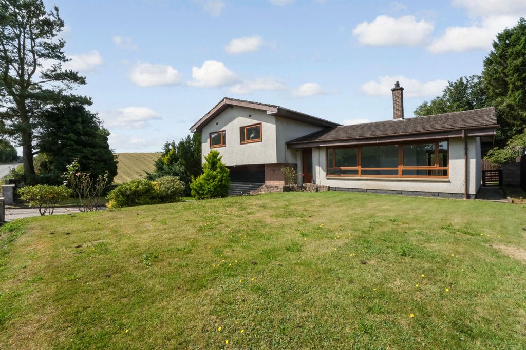 Property photo 1 of 25