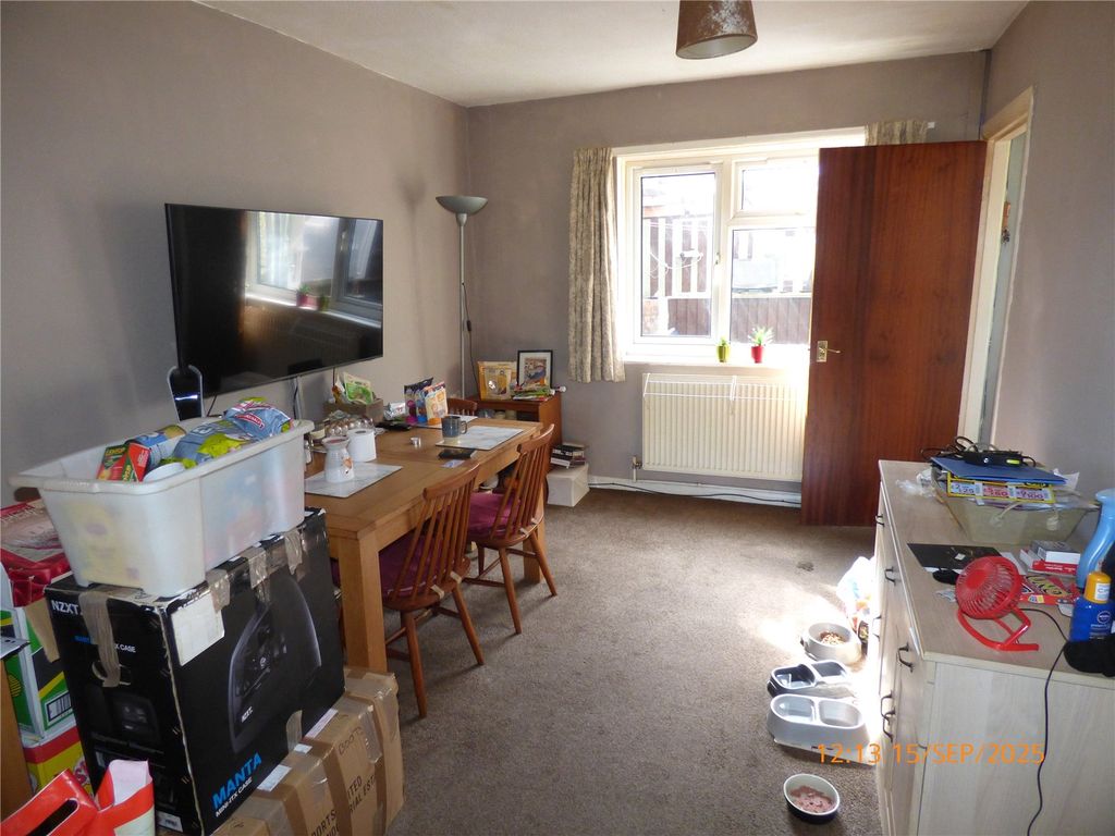 Property photo 3 of 13 Dining Room