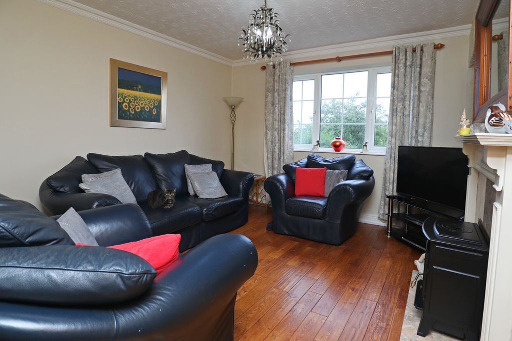 Property photo 3 of 21 2520723