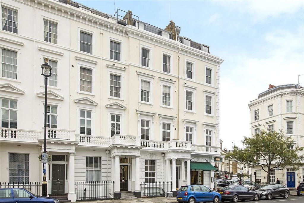 Property photo 2 of 6