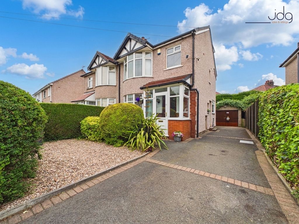 Property photo 1 of 19 Welcome To Branksome Drive