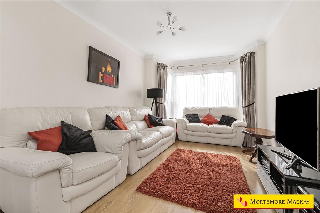 Property photo 3 of 20 6_36975_Watermarked.Jpg