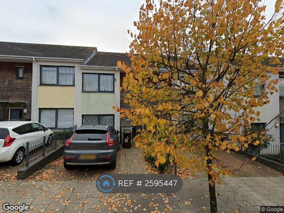 Property photo 1 of 25