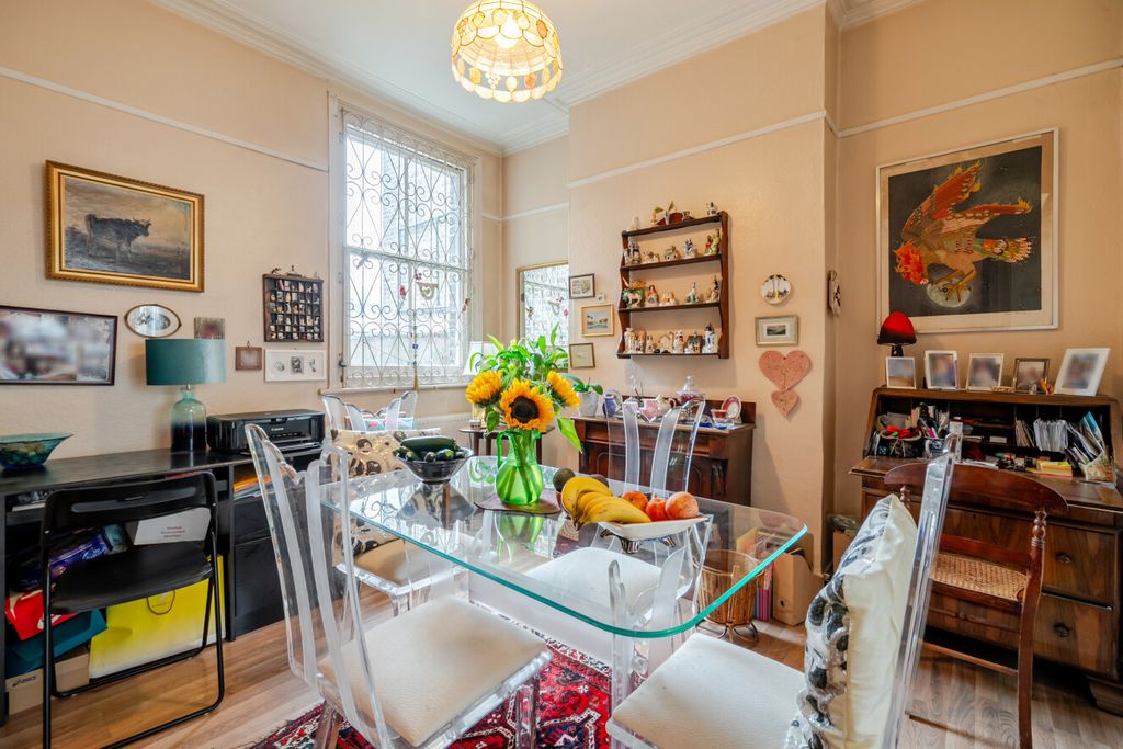Property photo 3 of 13 1485203-13-6A438c...