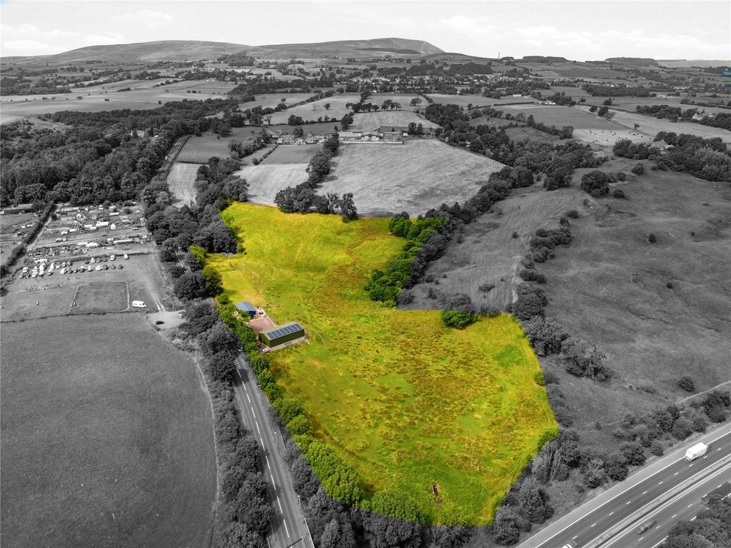 Property photo 2 of 48 Drone