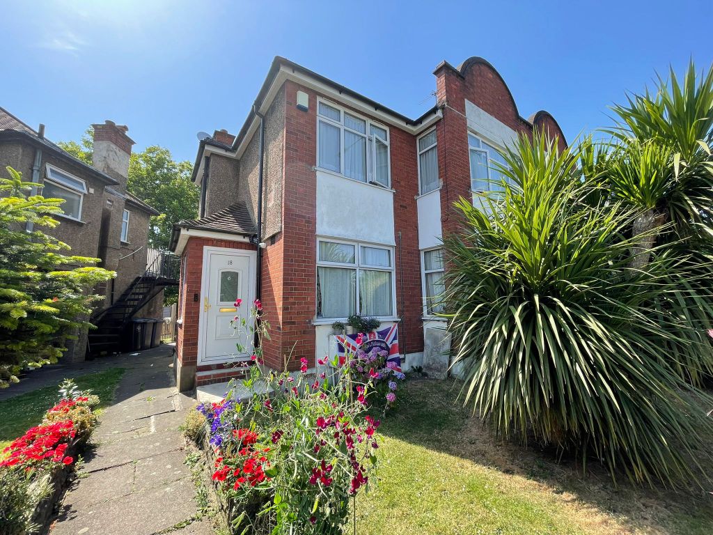 Property photo 1 of 8