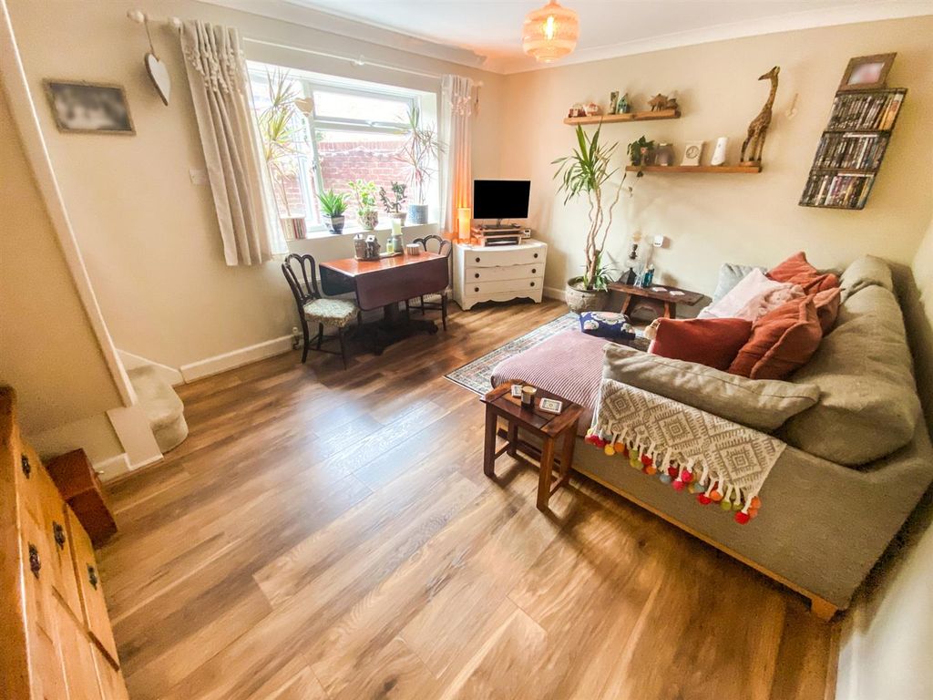 Property photo 2 of 20 Img_8368.Jpg