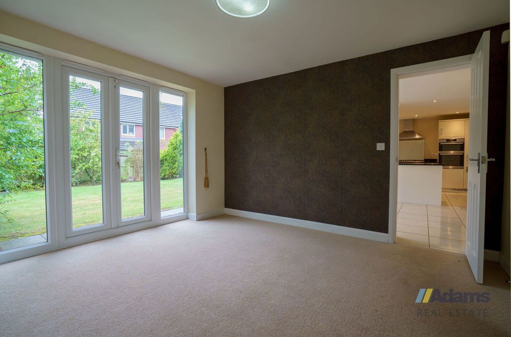 Property photo 3 of 38