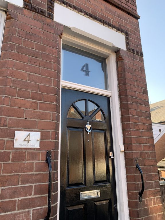 Property photo 2 of 9