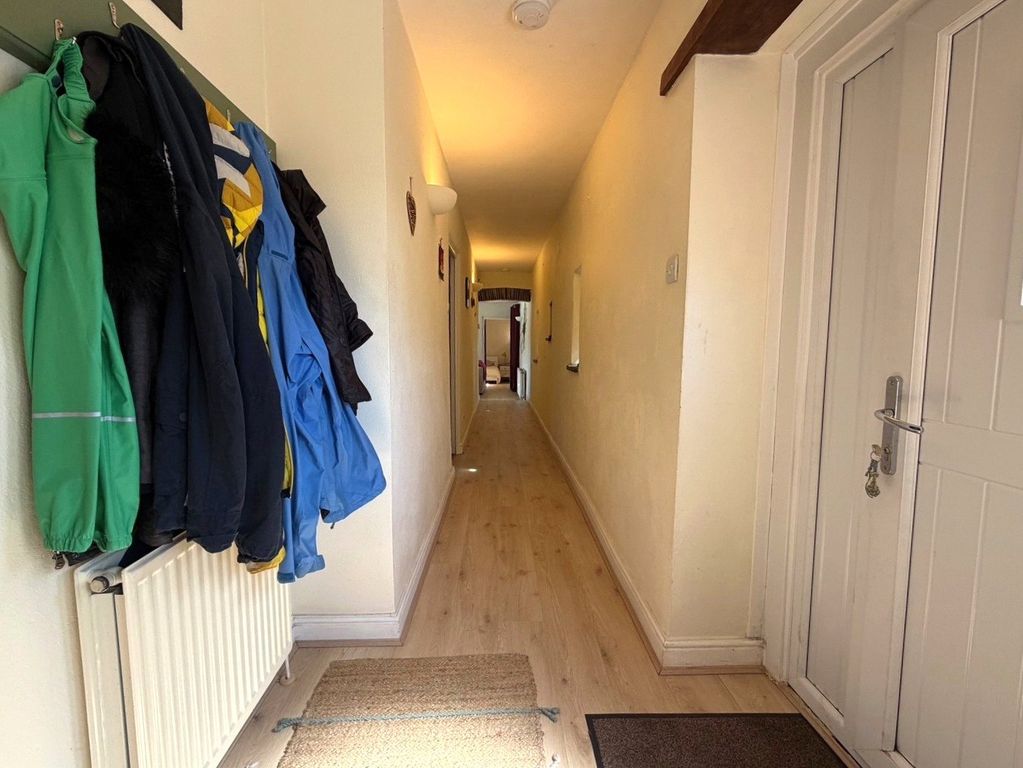 Property photo 3 of 22 Picture No. 36